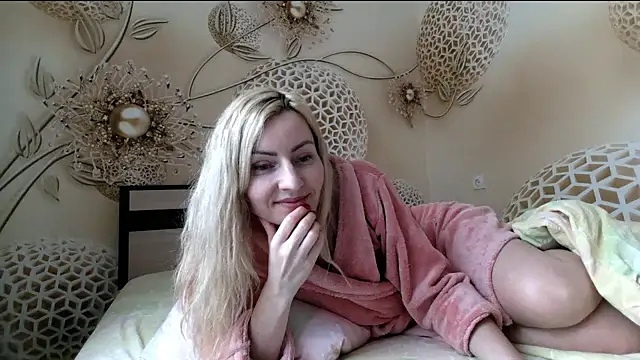 Yourrealgirl's Live XXX Chat