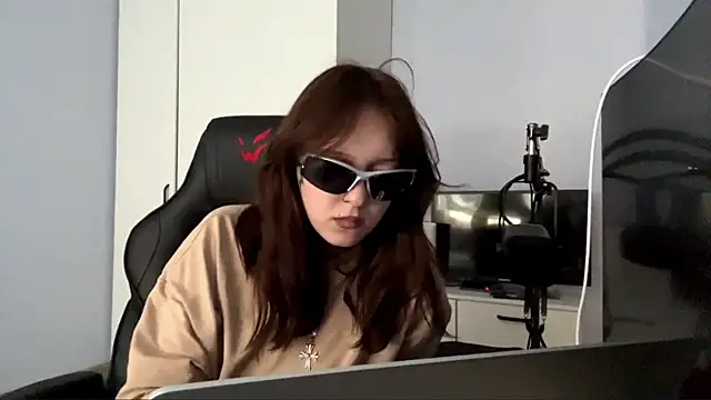 Littleways' Live XXX Chat