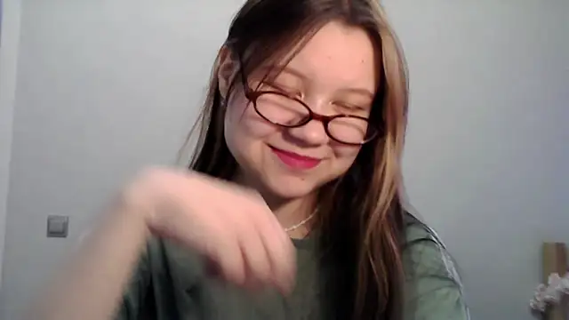 sota_starcaugのライブXXXチャット