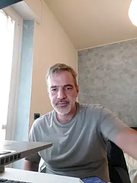 Marcolino183のウェブカメラショー