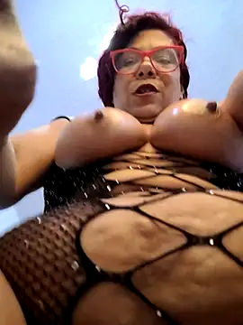 Scarlet_curly8a – Live XXX-chat