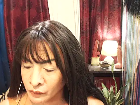 Show modela seductivediva na web-kameri