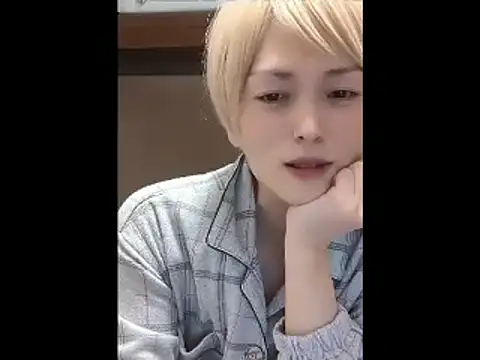 mgnhiroyuki Adlı Modelin Canlı XXX Sohbeti