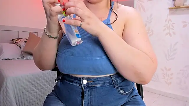 MartinaGuzmann – Naživo XXX chat