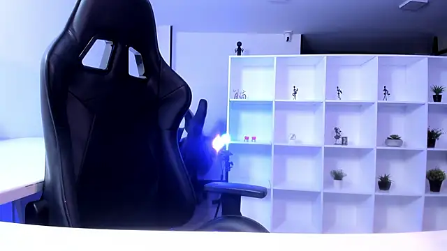 megan_bigboobs_ 即時 XXX 聊天