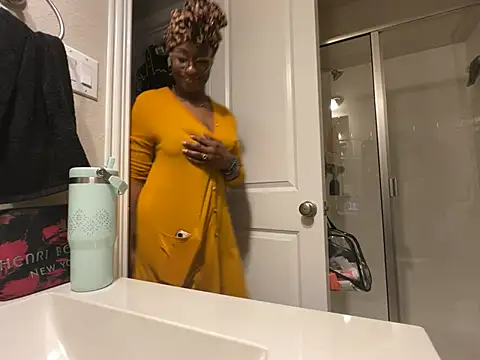 wynterheat's Live XXX Chat