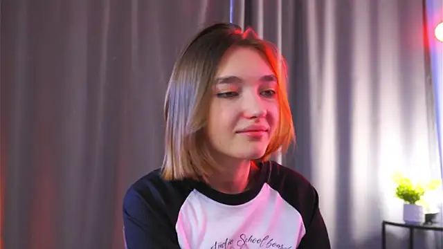 Leyla_crsh's Live XXX Chat