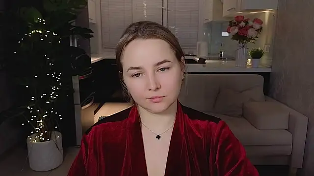 Mira_Mermayd's Live XXX Chat