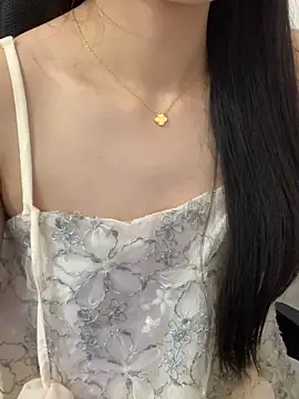 Jonlie18 Pertunjukan Webcam