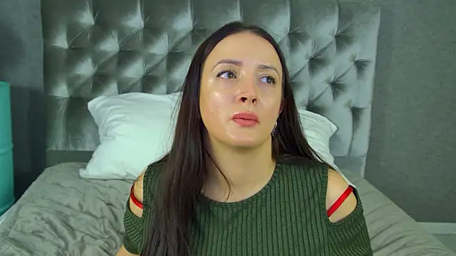 ElinaBellucci 라이브 XXX 채팅