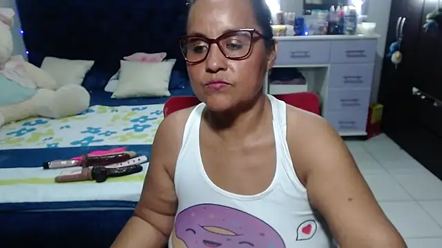 pervert_mommy_ Chat XXX live