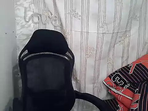 BestCausinEVER2324 Webcam show