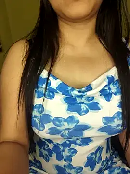 Ishaa_03's Webcam Show