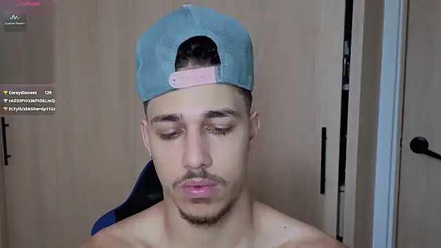 orionblaze69_: онлайн-секс-чат