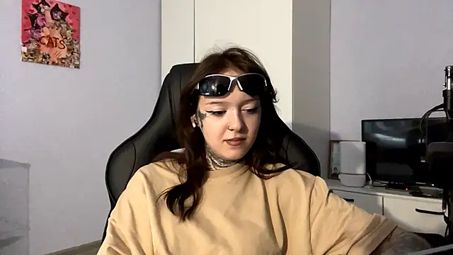 Pertunjukan Kamera Web Littleways