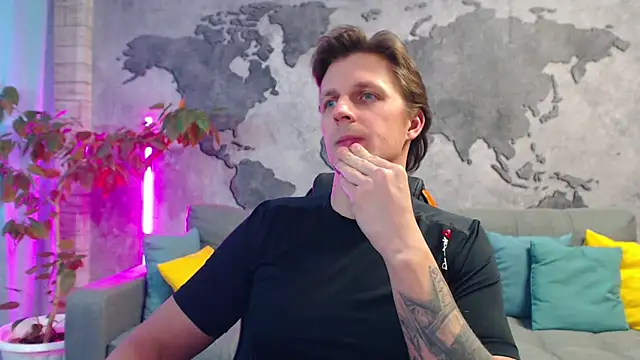 VikingChrisss' Live XXX Chat