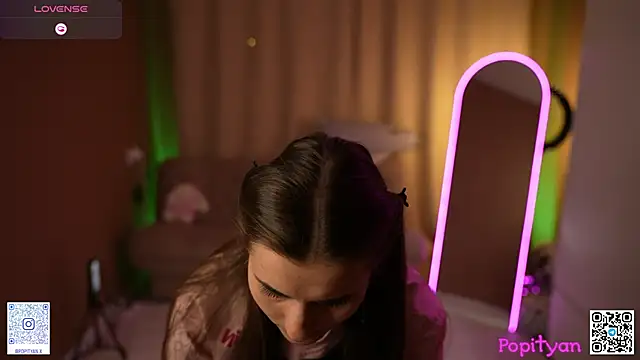 popityan1 Adlı Modelin Canlı XXX Sohbeti