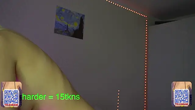 star_fucks live XXX chat