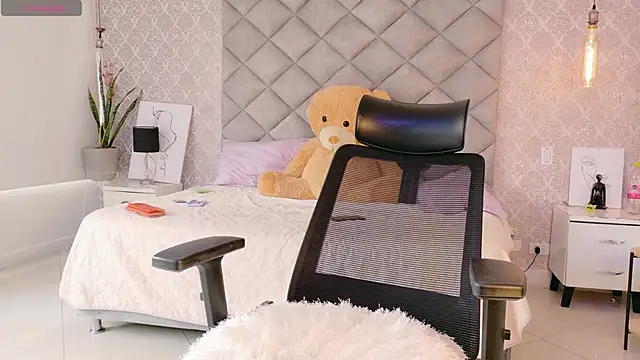 CARO_ADAMS1 Chat XXX in diretta