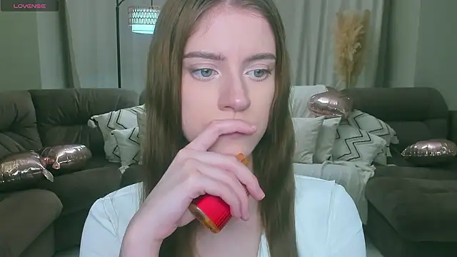 Erica_Kiss' Live XXX Chat