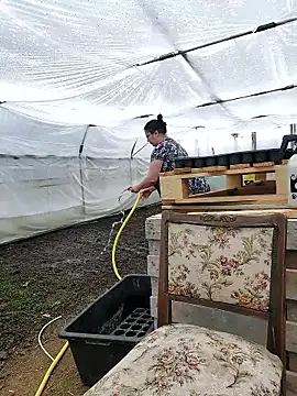 Chat XXX en directo de EmmaSquirt