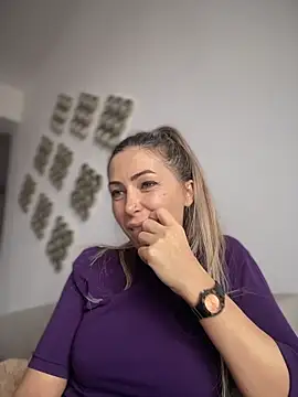 RaquelleDevon Obrolan Langsung XXX