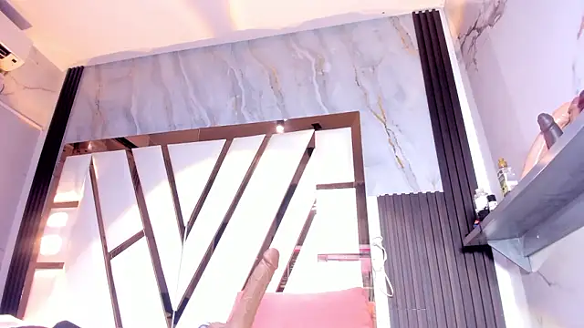 Chat XXX en directo de lola_hornei