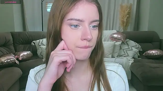 Erica_Kiss 现场XXX聊天