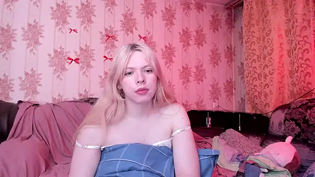 Cutie_Bambi Live XXX-chat