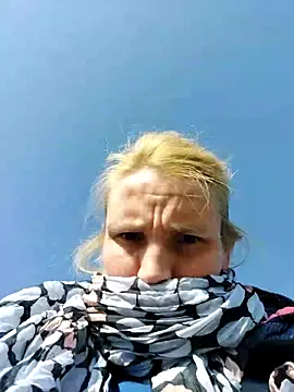 Chat XXX ao vivo de s-te-fan-i