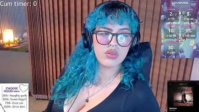 Eli666uwu: онлайн-секс-чат