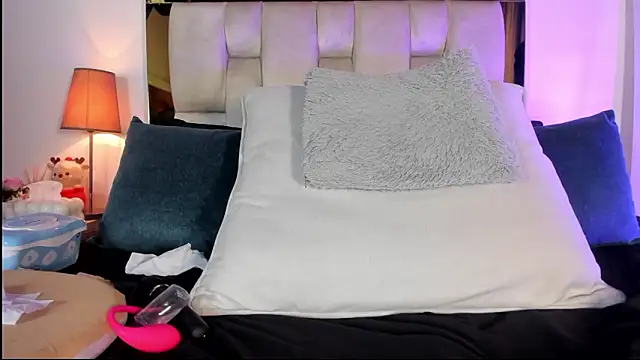 Chatroom XXX en direct de emmy_r