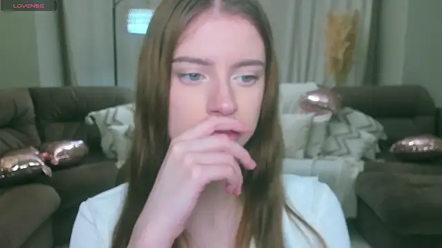 Erica_Kiss' Live XXX Chat