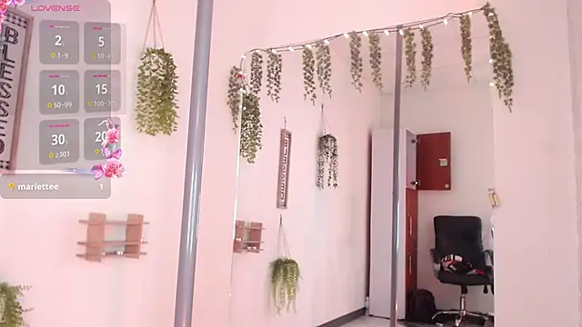 Chloe014_n Live XXX chat