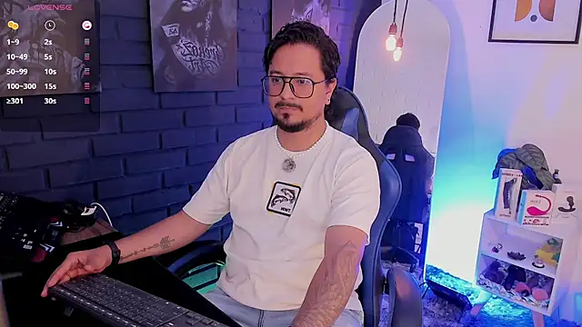 DaviidEvans_ Chat XXX in diretta