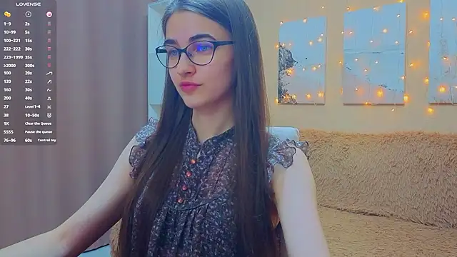 Chat +18 de AstoriyaNight ao vivo