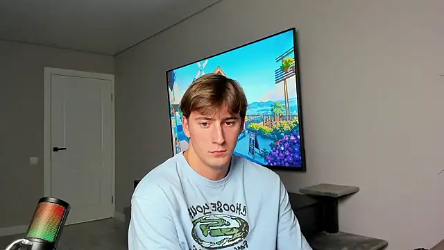 Chat +18 de DaniHort ao vivo