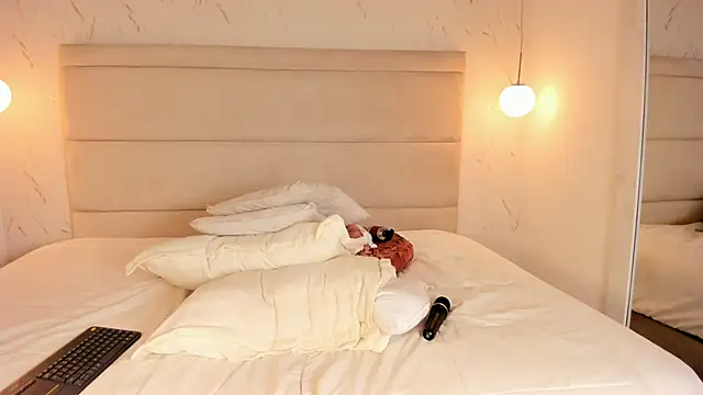 MelissaReyess 现场XXX聊天