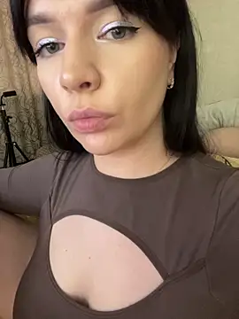 Poly_Nick: διαδικτυακό σόου στην κάμερα