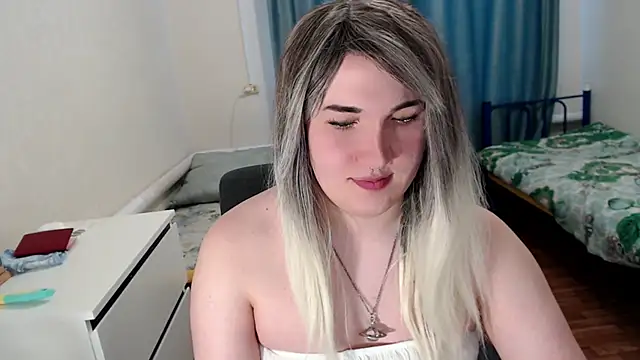 EvaMiron élő XXX-chatje