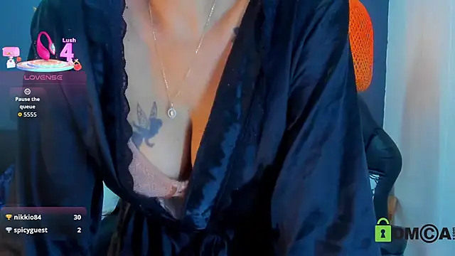 yessila_parker 现场XXX聊天