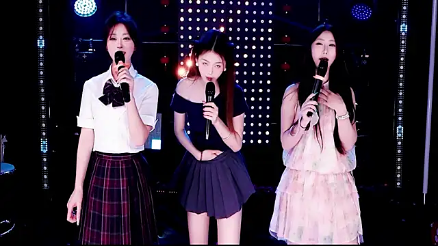 ZZ00033S 在線直播表演