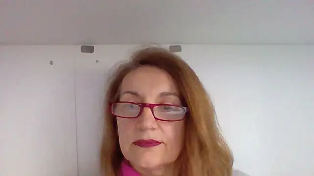 XXX chat uživo modela Loryneth