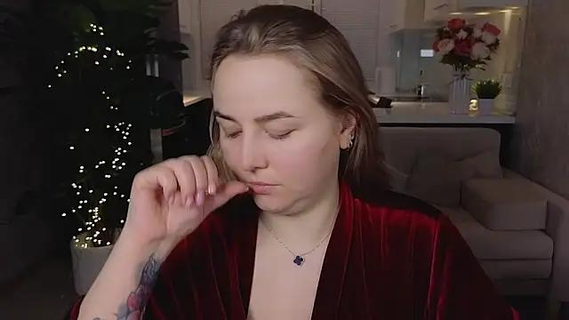 Mira_Mermayd Chat XXX in diretta