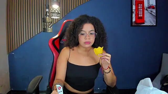 KaterinMoss Chat XXX live