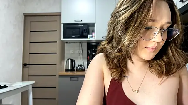 AinaSmith Chat XXX live