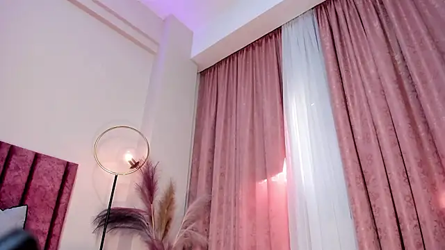 SeleneLujan Chat XXX live