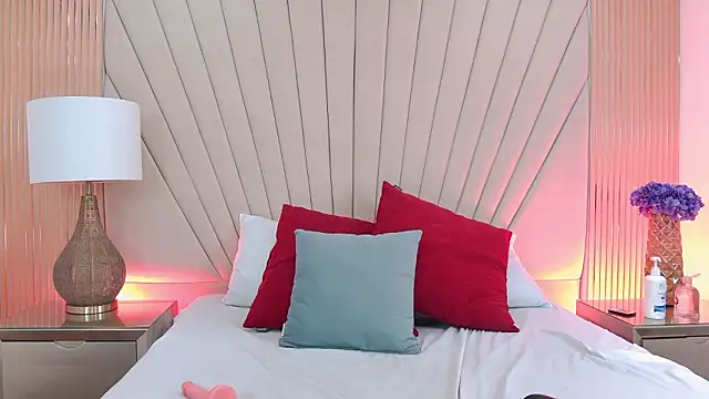 SaraLugo Chat XXX live