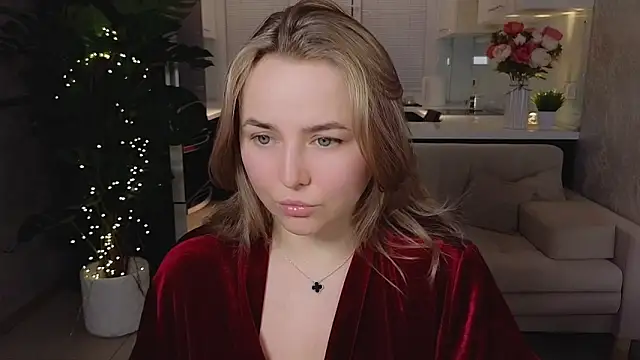 Mira_Mermayd Chat XXX live