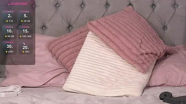 RebeccaReseのライブXXXチャット